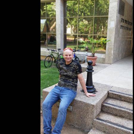 Leon, 43 года Бат Ям  хочет встретить на сайте знакомств   Женщину из Израиля