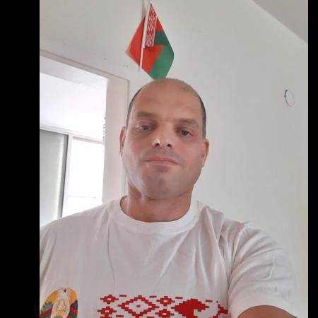 Александр, 45 лет Хайфа  хочет встретить на сайте знакомств   Женщину из Израиля