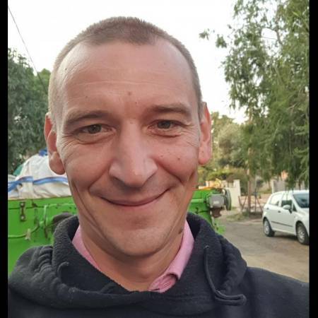 Илья, 43 года Хайфа  хочет встретить на сайте знакомств   Женщину в Израиле