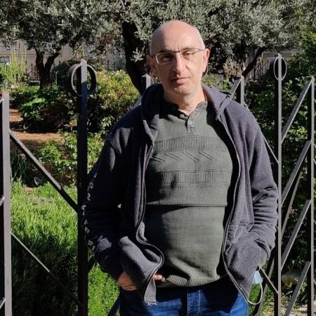 Boris,  62 года Петах Тиква  желает найти на израильском сайте знакомств  