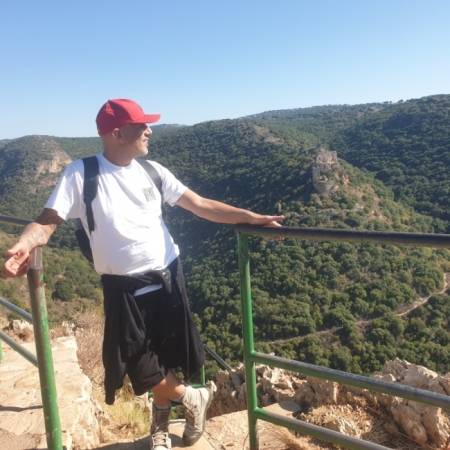 Yaron, 48 лет Рамат Ган  хочет встретить на сайте знакомств   Женщину в Израиле