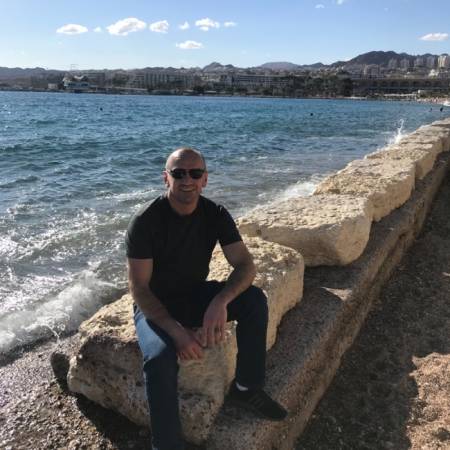 Михаил, 47 лет Кирьят Шмоне  хочет встретить на сайте знакомств   Женщину из Израиля