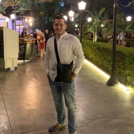 Rustam, 29 лет Тель Авив  желает найти на израильском сайте знакомств  Женщину