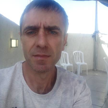 Leonid, 39 лет Петах Тиква  желает найти на израильском сайте знакомств  Женщину