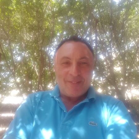 Михаил,  64 года Алфей Менаше  желает найти на израильском сайте знакомств  Женщину