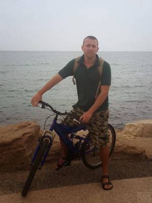 Sergey, 37 лет Холон  хочет встретить на сайте знакомств   Женщину из Израиля